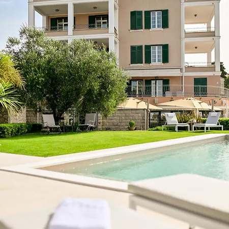 Hresc M Гостевой дом