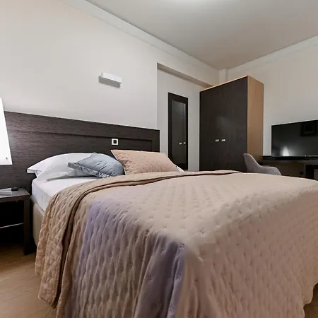 Guest house Hresc M 3*