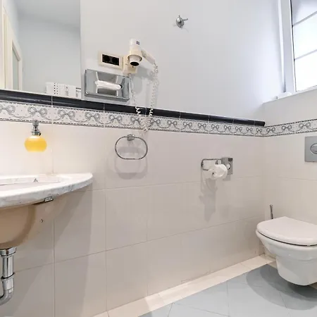 Hresc M Guest house