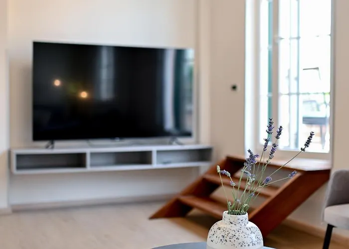 Hresc M 招待所 扎达尔