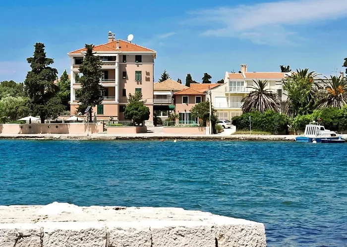 Hresc M 3* Zadar