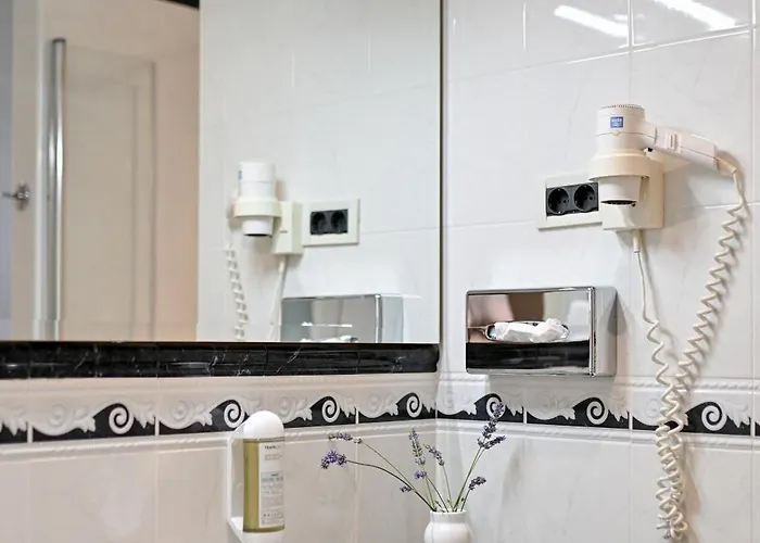 Gostinjska kuća Hresc M 4*